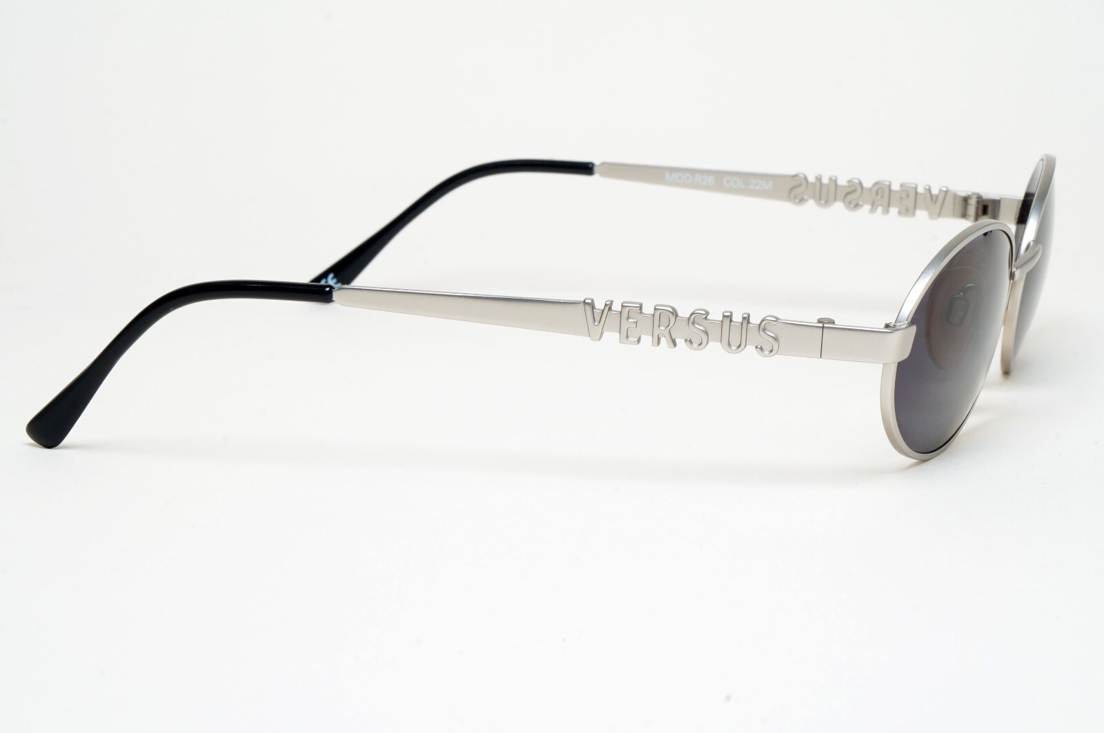 Versus Sunglasses 1996 by Gianni Versace Vintage Silver Oval MOD R26 COL 22M image 10