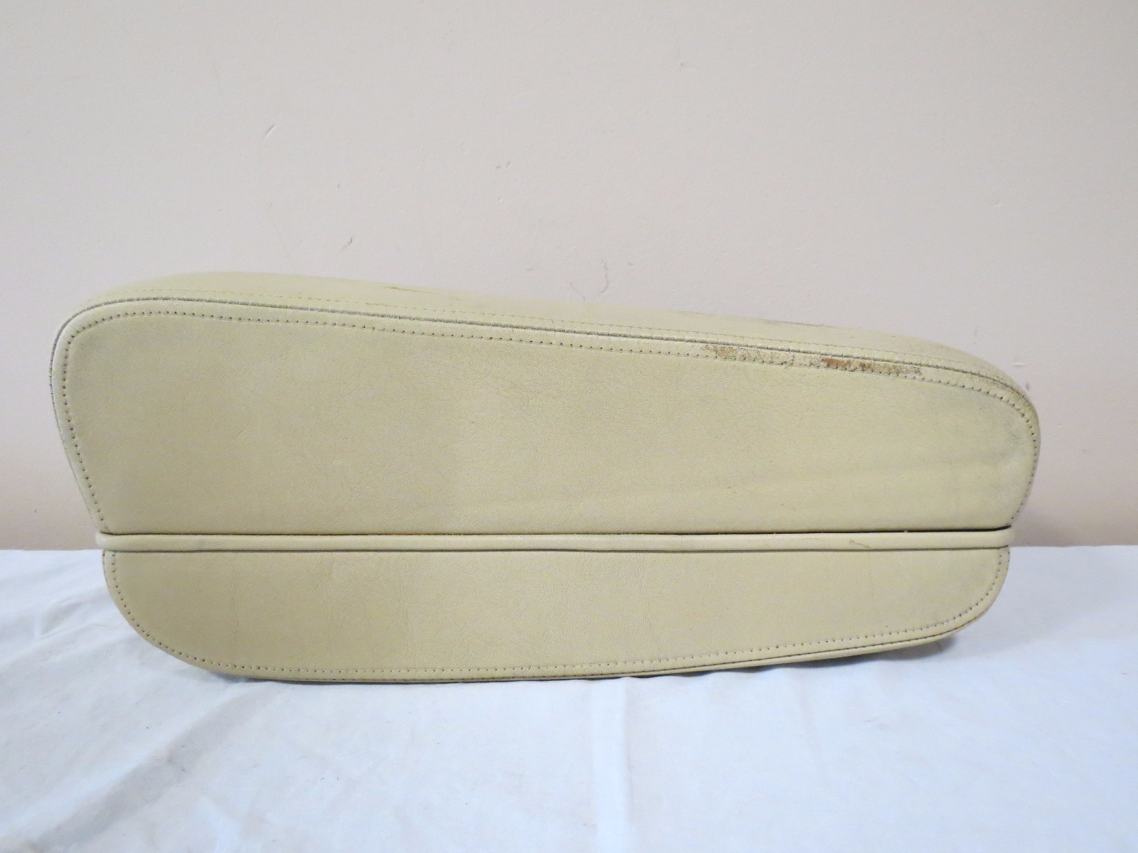 1981-1988 Rolls Royce SILVER Spur FRONT Seat Arm Rest Right PASSENGER TAN OEM