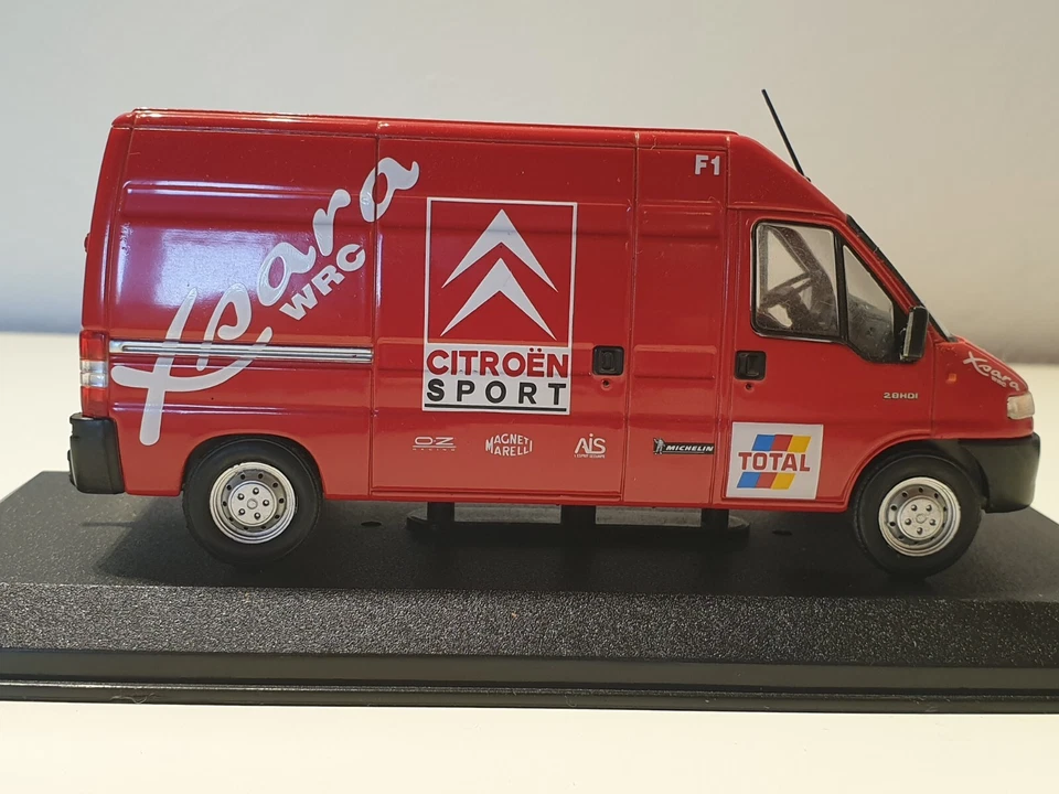 Modellino Citroën Jumper 2.8 HDI 2001  Citroën Sport WRC Con Carrello Appendice - Immagine 4 di 4