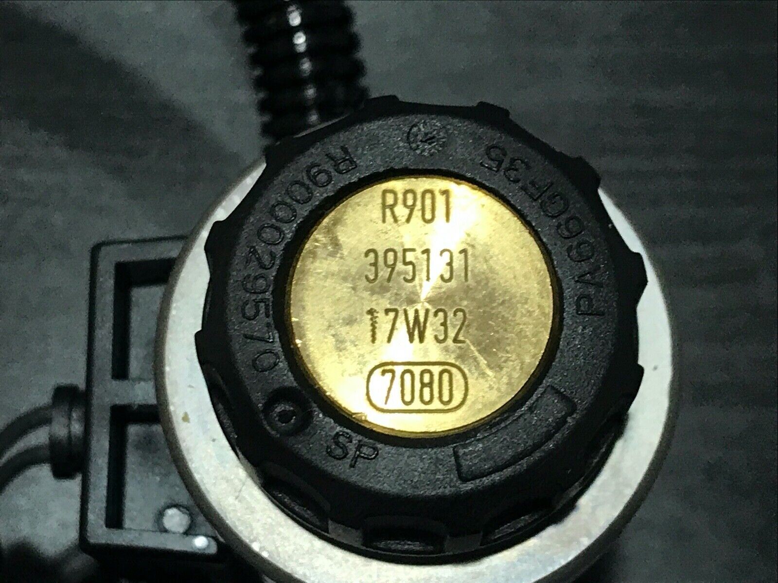 Picture 4 of 7