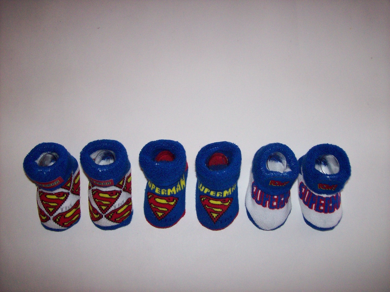 Booties Socks 3 Pair Sz 0-12 Mos Red Wht Blu Dc Comics New