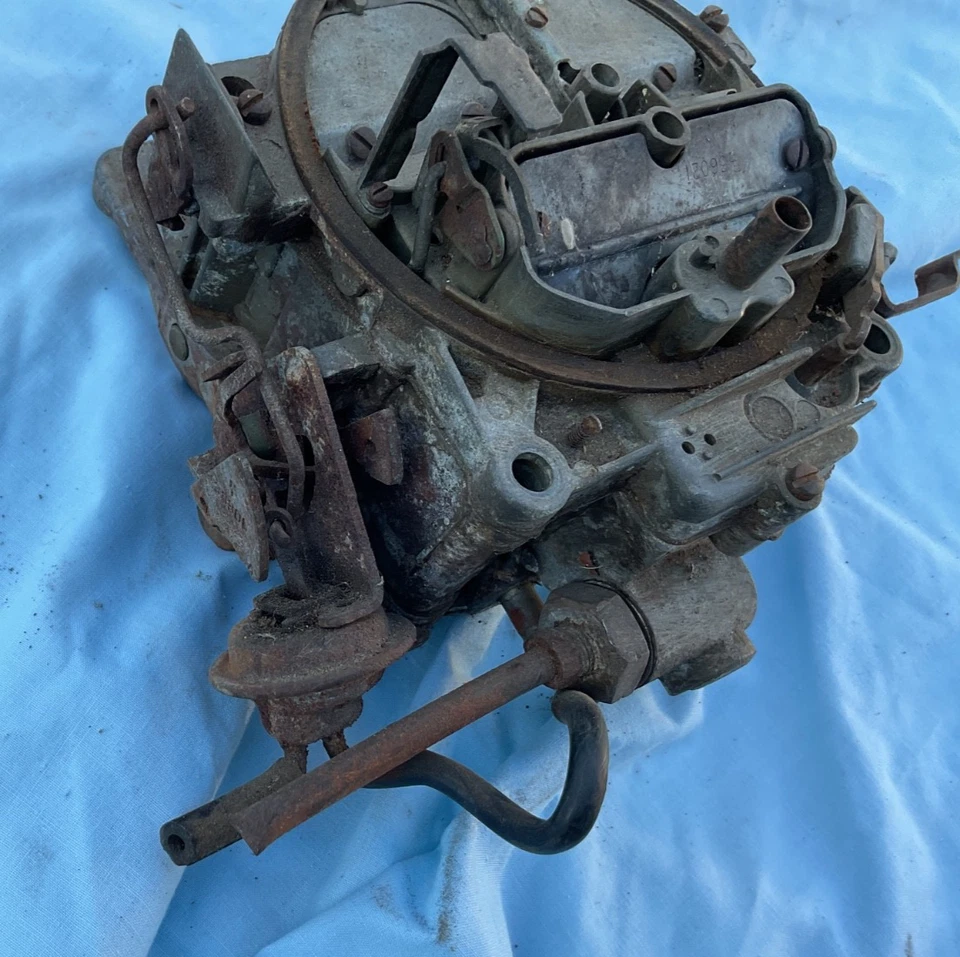 Carburador de 4 barriles Quadrajet original Cadillac Eldorado Seville DeVille 70 Foto 3 de 4