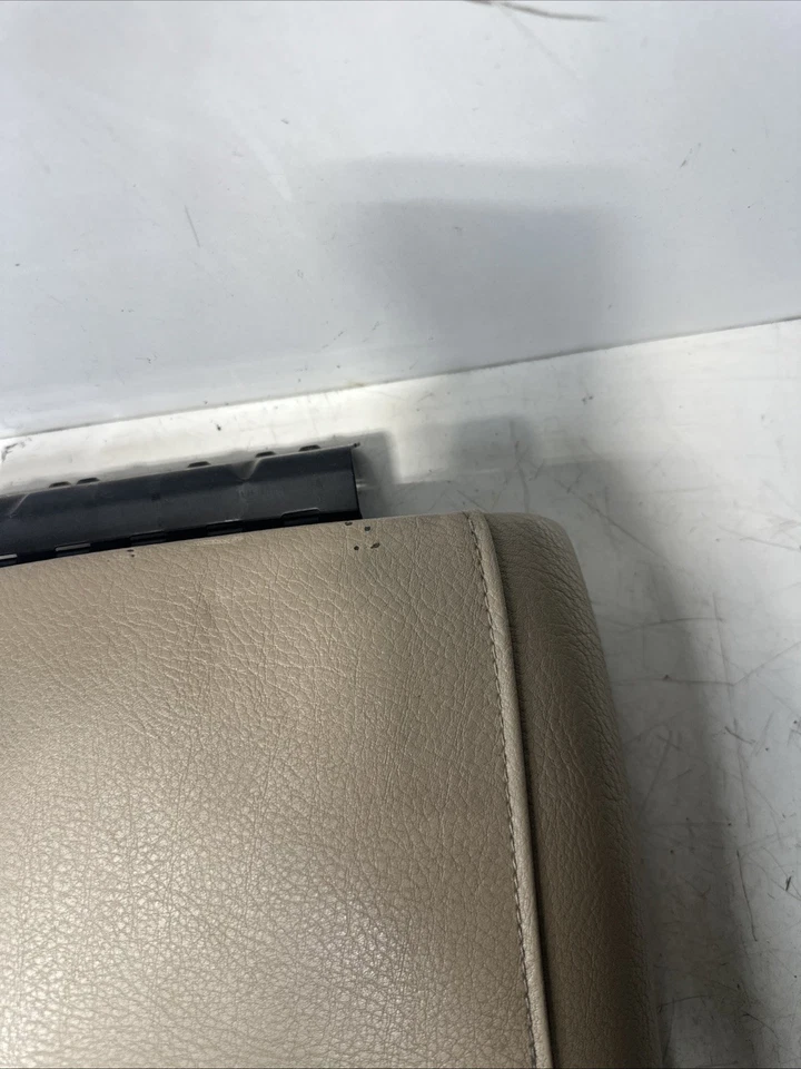 Ford Expedition 2003-2006 beige consola central cuero reposabrazos tapa OEM Foto 4 de 4