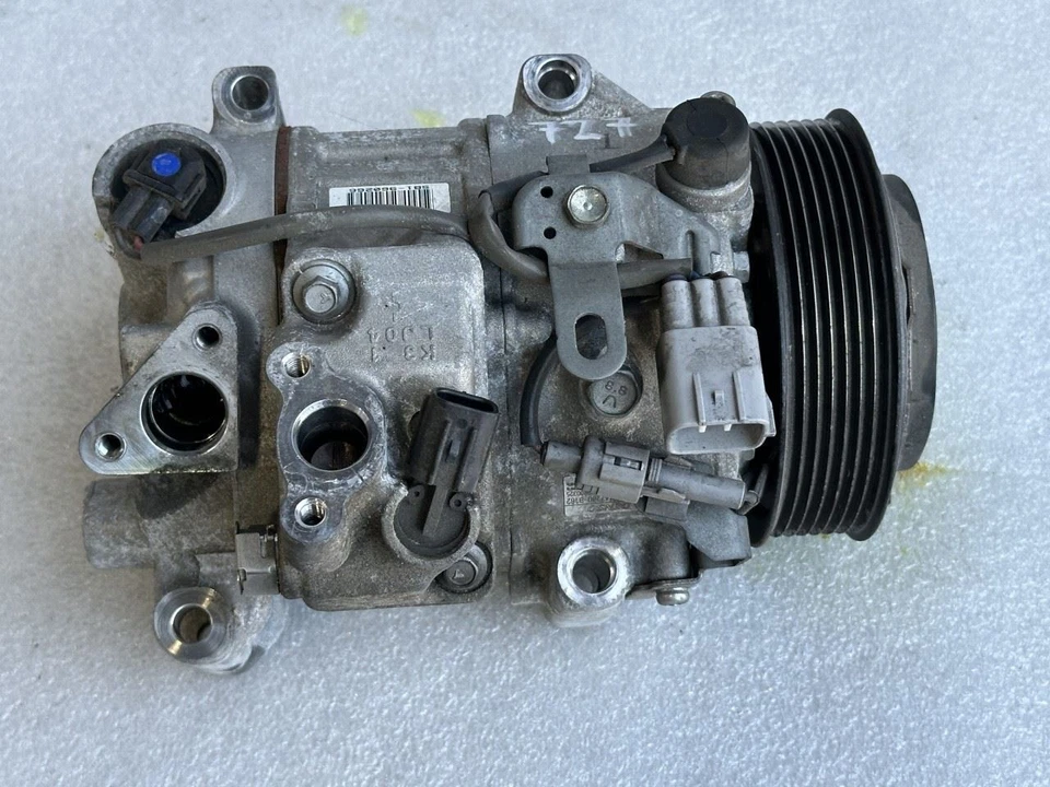 2014 LEXUS GS350 AIR CONDITION AC COMPRESSOR RWD 88320-3A460 - Image 2 of 4