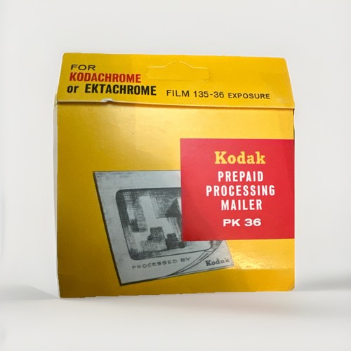 Lot Of Two Kodachrome Or Ektachrome Prepaid Processing Mailer Vintage - Picture 2 of 3