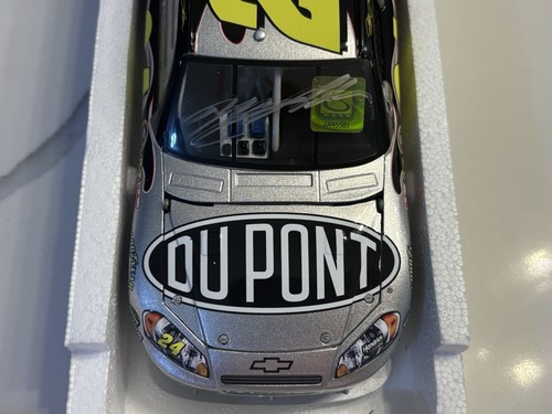 Jeff Gordon #24 DuPont National Law Enforcement Officers 2010 Autographed 1of250 - Picture 3 of 12