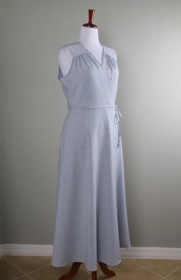 Maxi Vestido Línea A Sin Mangas Calvin Klein NUEVO $149 Sobreplice Imitación Envoltura Talla 14 Foto 3 de 4