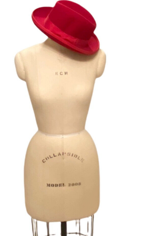 Vintage J Hats Women display picture 1