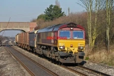 PHOTO  CLASS 66 LOCO NO 66078 TACKLEY 18TH FEB 2008