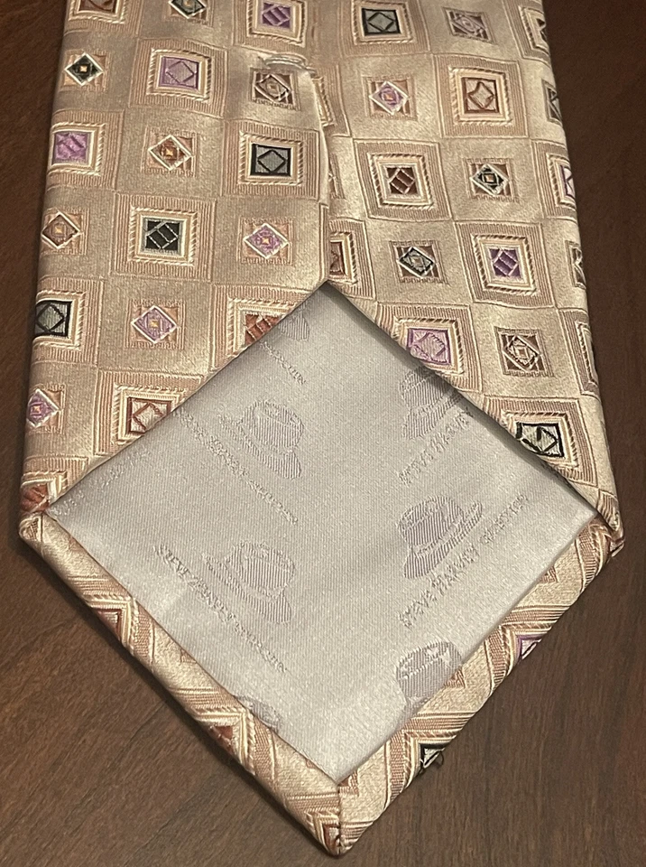 Steve Harvey Collection Hand Made 100% Silk Men’s Neck Tie Made In China - Image 2 of 4