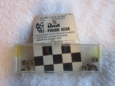 REVELL 14TH PINION GEAR PACK OF 6 N.O.S