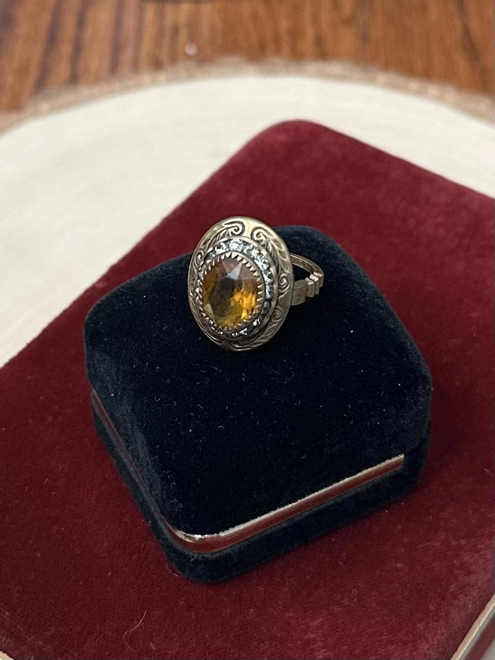 Antique Edwardian Era Brass & Faceted Amber Glass Rhinestone Ring US Size 5 3/4 - Image 4 of 4