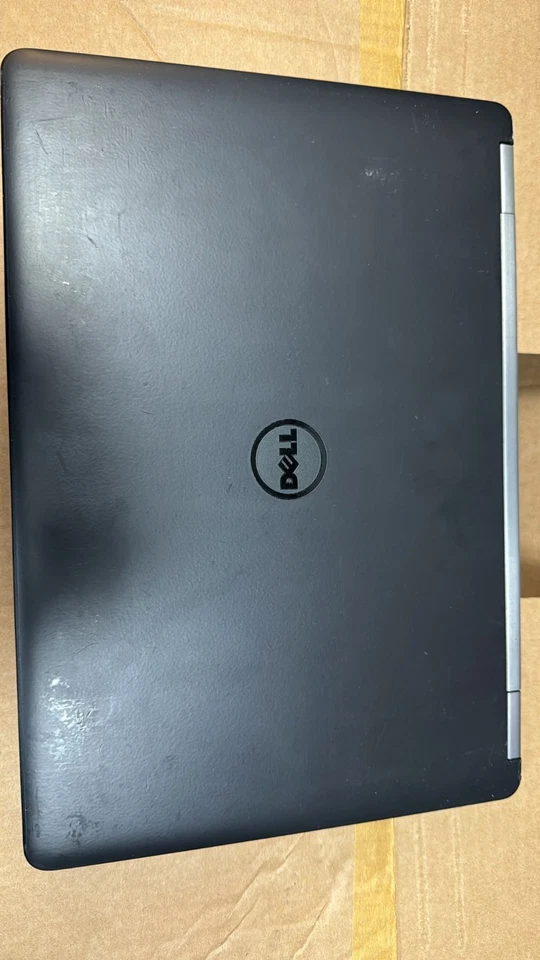 Dell Latitude 14in (256GB SSD, Core i5-6300U, 2.4GHz, 8GB) Laptop - Black, photo 4 of 4