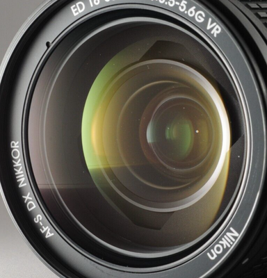 Near Mint Nikon AF-S DX NIKKOR 18-300mm F/3.5-5.6 G ED VR From