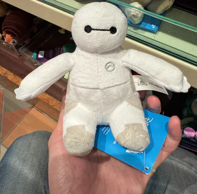 Disney Baymax Shoulder Plush Magnetic toy In Hand Big Hero 6 gift