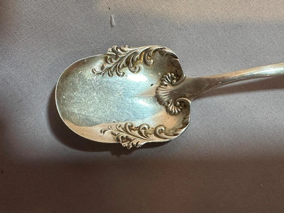 Berry Spoon Frank M Whiting Orleans Pattern Circa 1892 - Изображение 2 из 4
