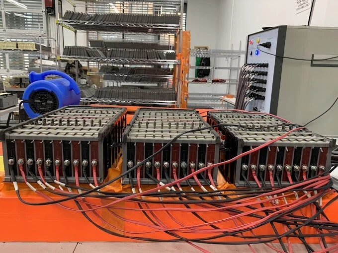 Lexus Hybrid Battery Cell for GS 450h , CT 200 h , ES 300 h  Refurbished - Image 2 of 2