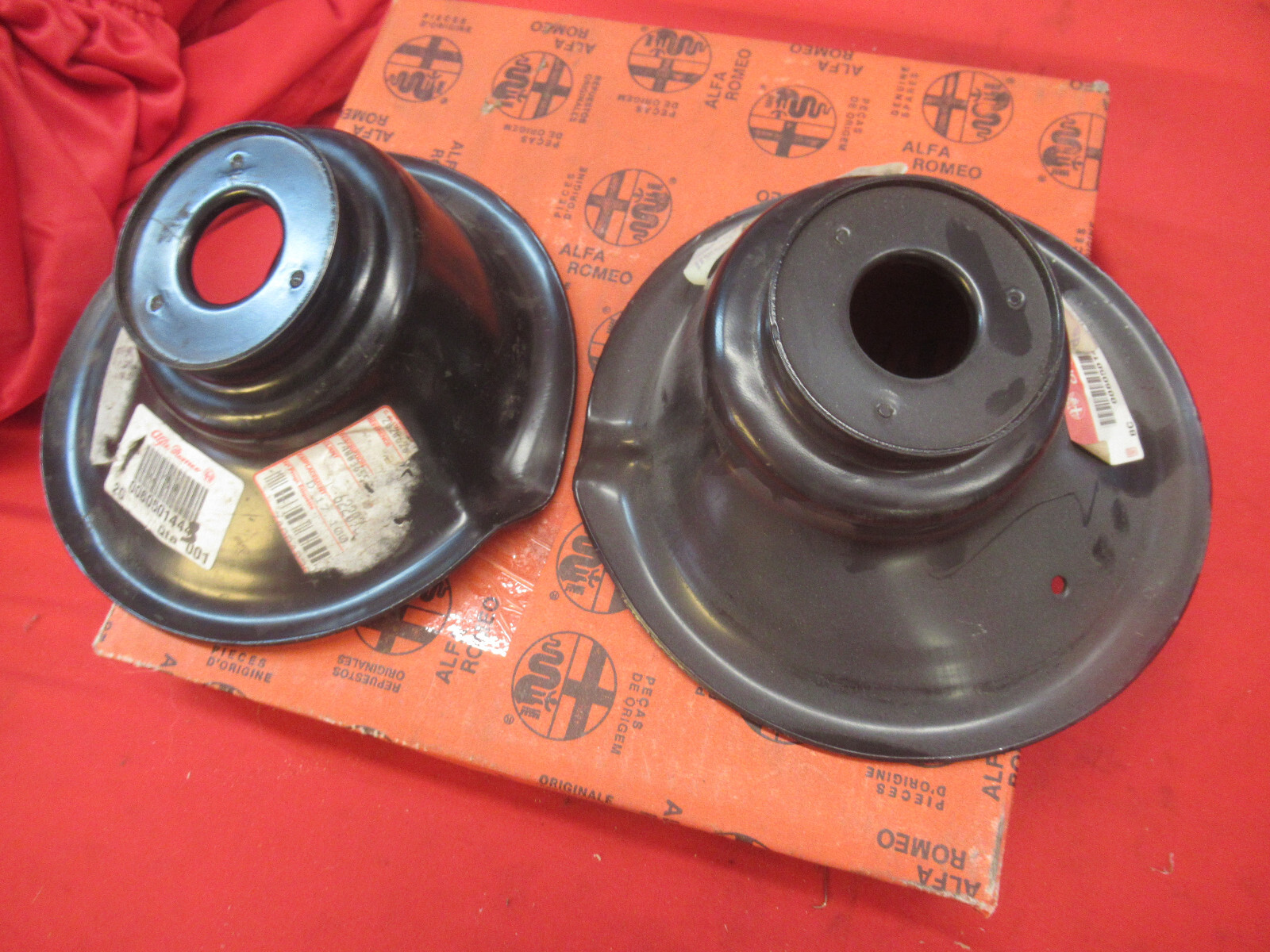 Original Alfa Romeo 164/33 Anno Fab. 87 - 97 Set Spring 60501444 60501443