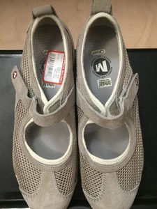 merrell non slip