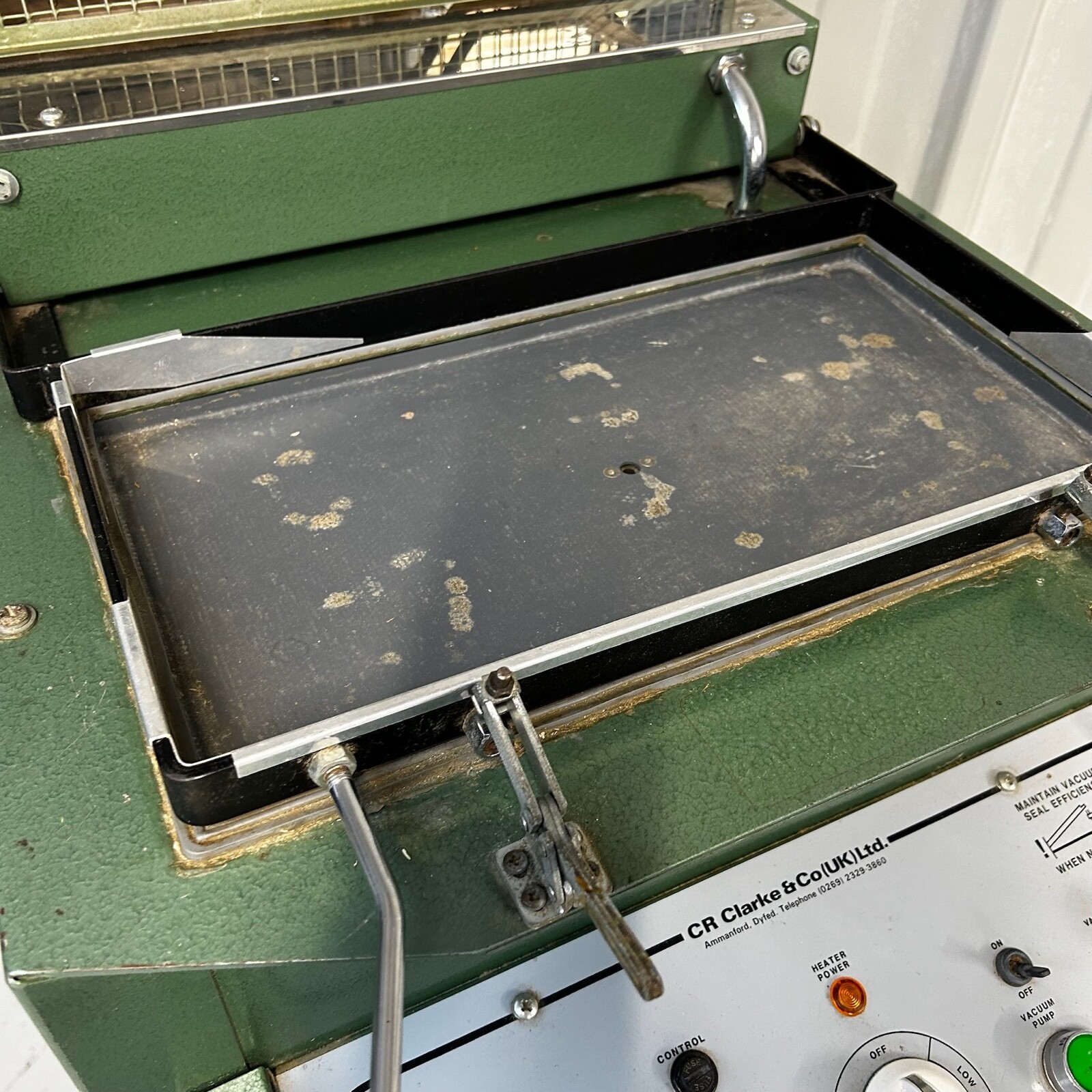 CR Clarke Model 917 MkII Vacuum Forming Machine eBay