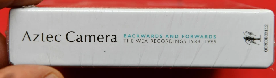 Aztec Camera – Backwards And Forwards ,The WEA Recordings 1984-1995 BOX SET 9 CD - Bild 3 von 3