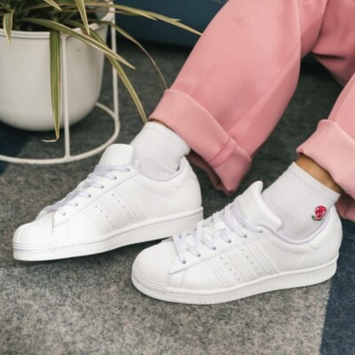 adidas Originals Women's Superstar Sneaker White/White/White FV3285 SIZE 11  US