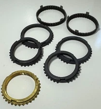 SYNCHRONIZER RING KIT/TREMEC/OEM DESIGN/T56/CAMARO/COBRA/VIPER/6SPD/RKT56