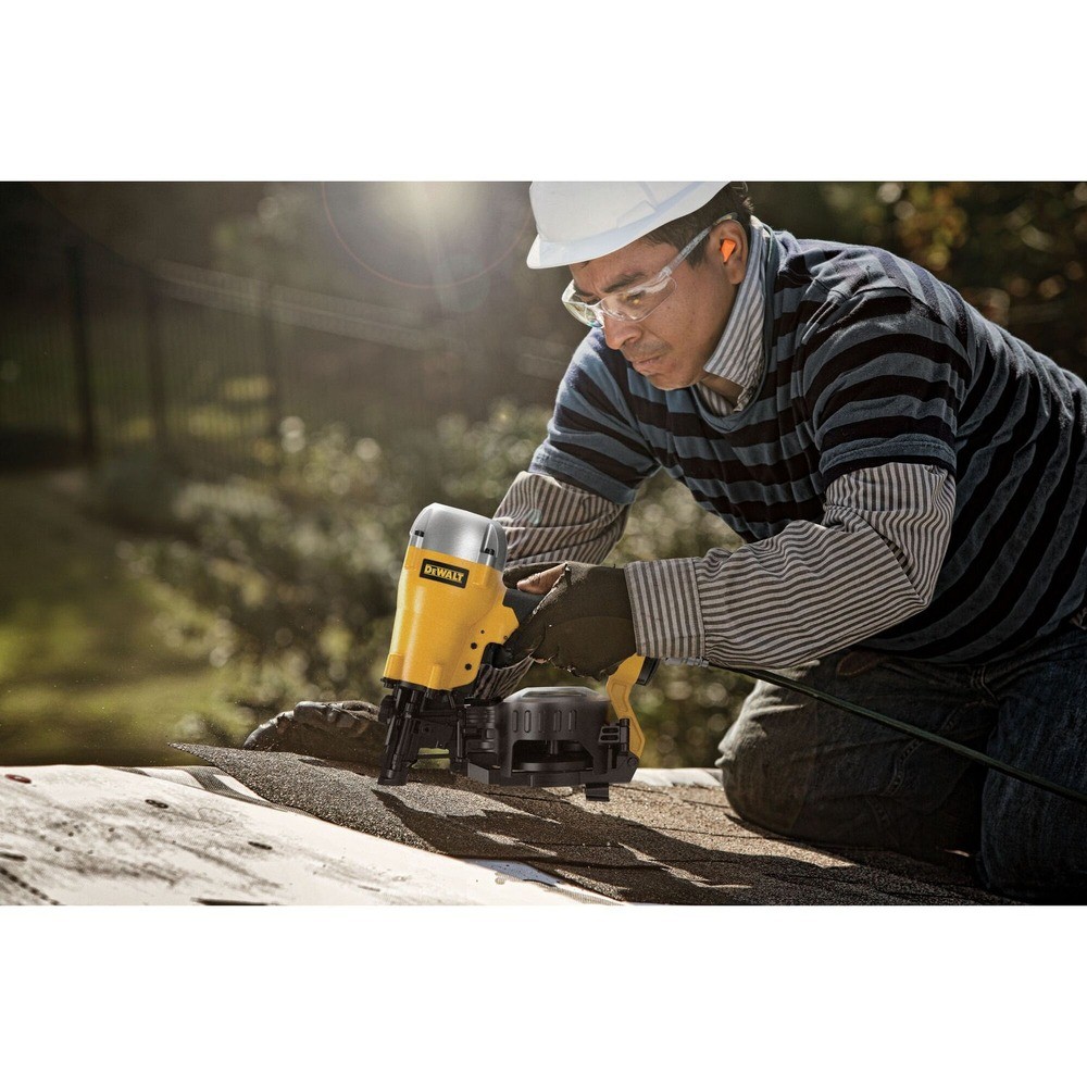 DeWalt DW46RNR 15-Degree Coil Roofing Nailer Certified Refurbished
