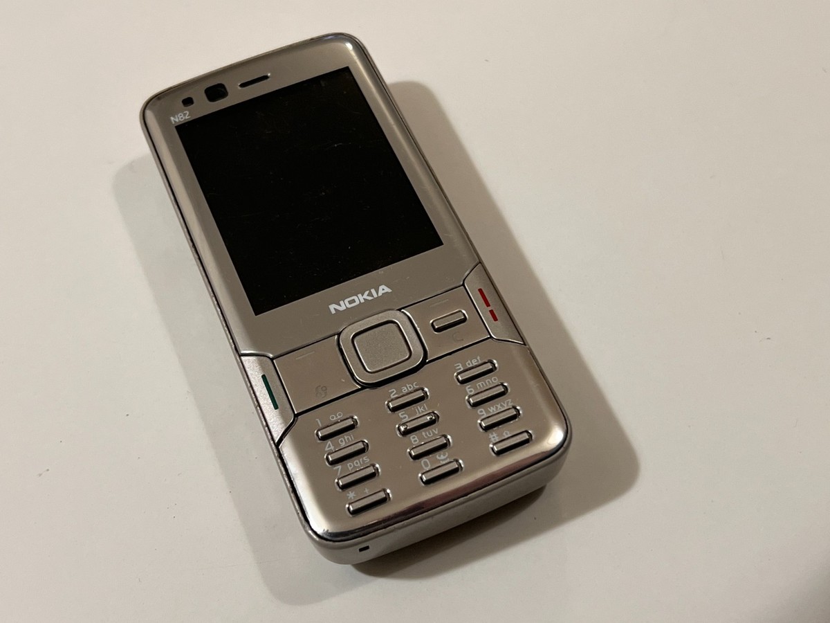Nokia N82 – Beige / Gold – Unlocked – GSM mobile phone read please