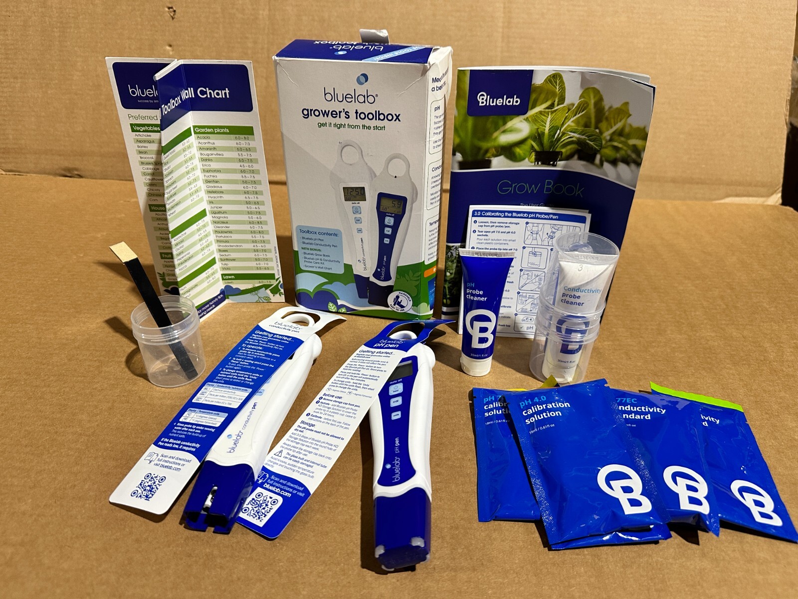 Bluelab PENGTB Grower's Toolbox with pH Pen, Conductivity Pen and Probe Care