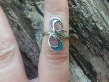 Mainland Silver Turquoise and Coral Abstract Design Ring Size 6.25