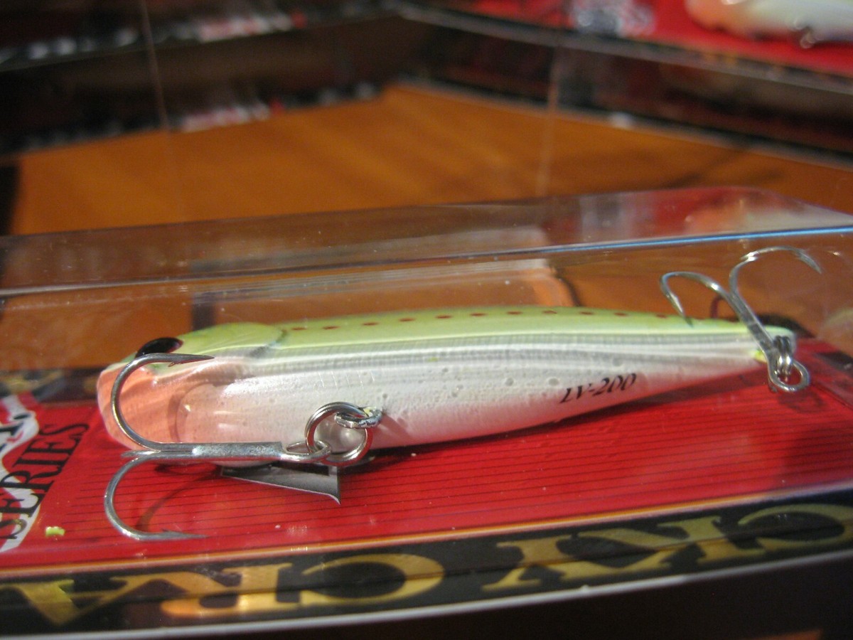 Leurre Vibrant Lucky Craft LV-200 72.5mm - 18g - Coloris Bluegill - Neuf