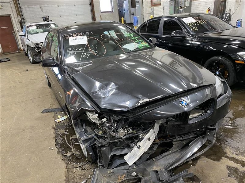 Used Right Air Cleaner Assembly fits: 2013 Bmw 550I 4.4L twin turbo Right Grade - Изображение 4 из 4