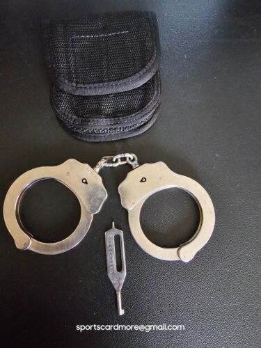 Vintage PEERLESS HANDCUFF CO Springfield Mass HANCUFFS /KEY Working/Nylon Sheath