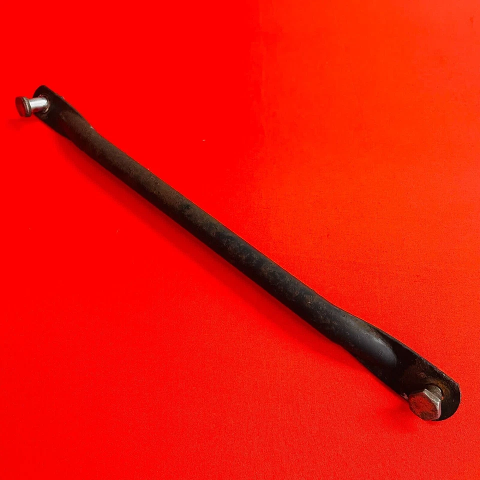 Braço de suporte de freio traseiro DT50 original do fabricante Yamaha DT 50 LC (1988-1990) - Imagem 2 de 4