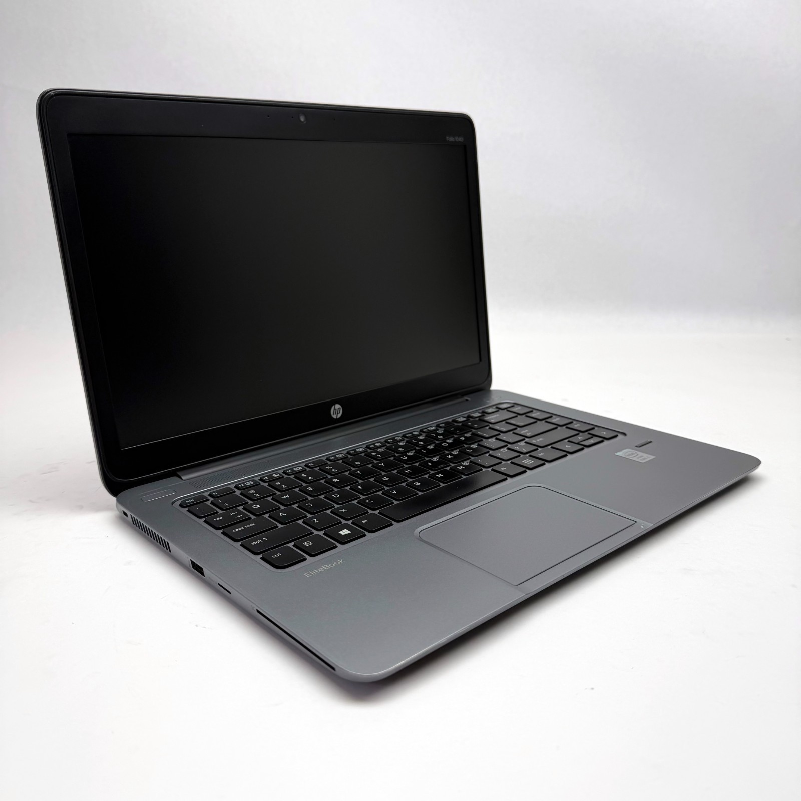 HP Folio, 14-Inch Laptop, with Intel Core i5-5200M@2.20GHz, Windows 10 Pro