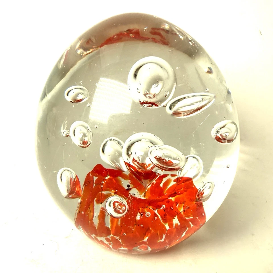 "Pisapapeles MCM Art Glass grandes burbujas controladas ovaladas rojo brillante 3,5"" de alto" Foto 3 de 4