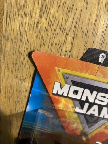 Nuevo Camión Monster Jam Serie 14 Piratas Maldición Boneyard Raro - Imagen 4 de 7