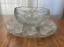 L E SMITH punch bowl & platter base 12 cups PINWEELS & STARS SLEWED HORSESHOES