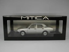 Alfa Romeo Alfetta Sedan 2000L (1978) Mitica Diecast 1:18 MD200013DSI