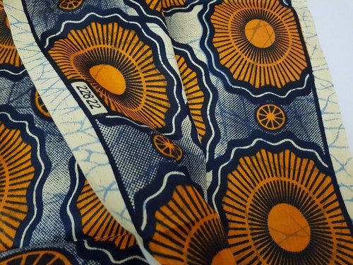 Fabric TEXTIL guaranteed Veritable REAL wax ANGEL african print 77 x 45 inch - Zdjęcie 3 z 6