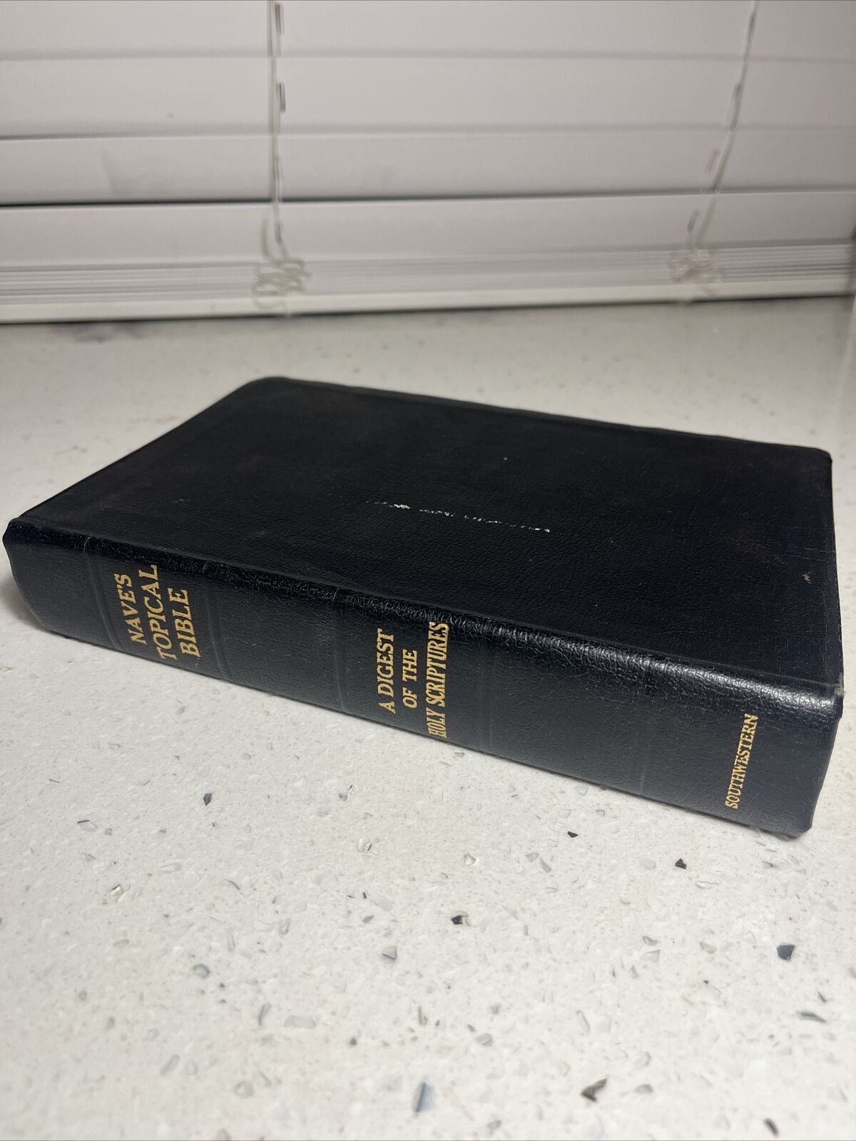 1962 Vintage Naves Topical Bible Imitation Leather with Index Tabs  