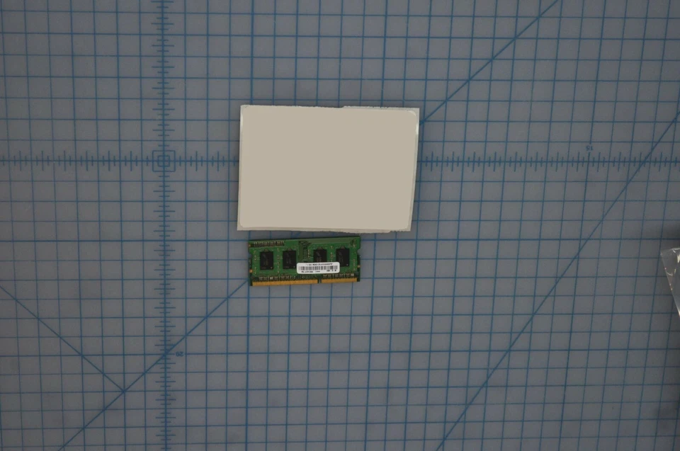 Micron 1GB PC3-8500 DDR3SoDimm Single Rank Memory Module MT8JSF12864HZ-1G1F1 - Image 2 of 2