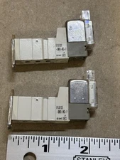 SMC SYJ3120 SMO-M3-F 5 Way Bundle lot of 2 Solenoid Valves