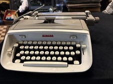 Singer Professional Portable Manual Typewriter Model T-62 thumbnail