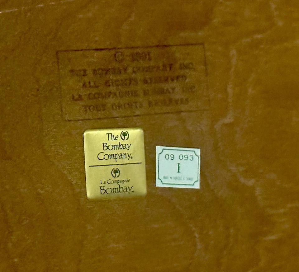 The Bombay Company Chippendale Mahogany Butler Table or Bar with Lower Shelf Vtg - Image 3 of 4