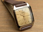 1980 SEIKO Dolce 5931-5260 Gold Dial Quartz Men's Watch Vintage 29mm