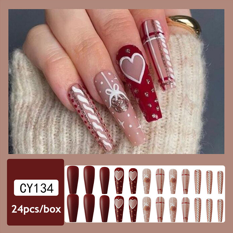 51 Christmas Nail Art Designs To Try in 2023 | Glamour UK