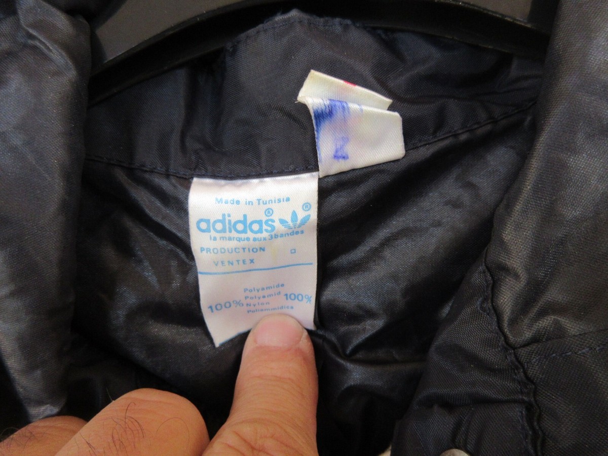 Veste Sport Vintage Années 80 - Bleu Marine Avec Bandes Blanches - Taille S - Occasion