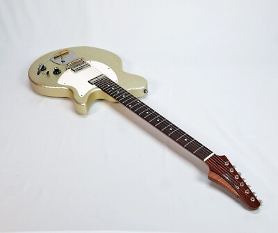 Eastman D'Ambrosio Offset '62 Shoreline Gold @ LA Guitar Sales